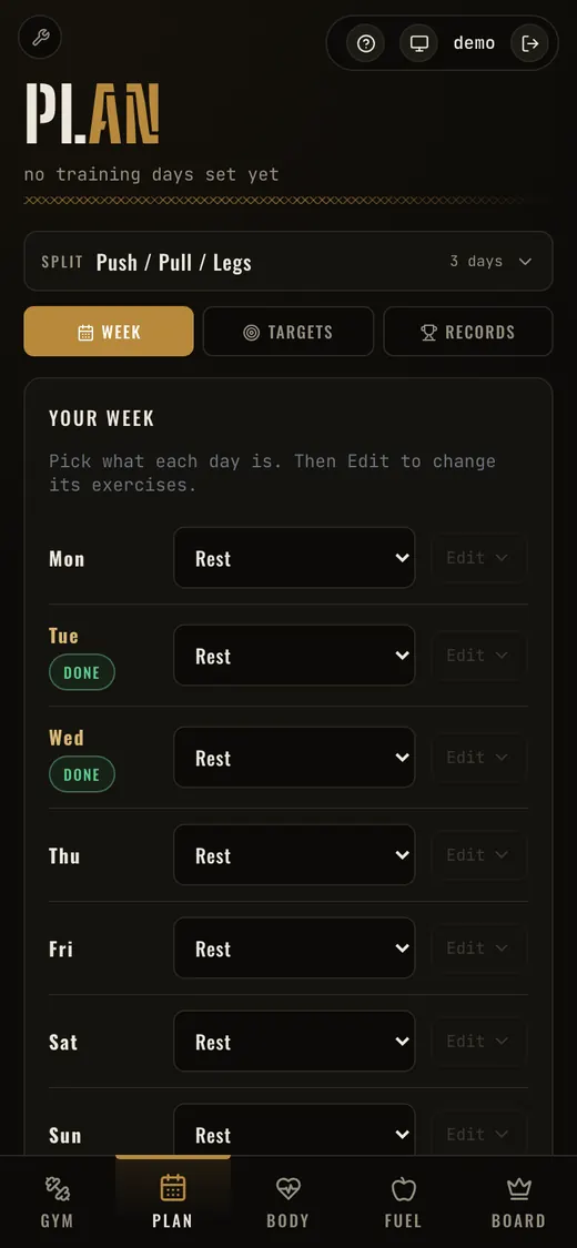 The plan screen: a weekly split with each day assigned a session type and an edit control.